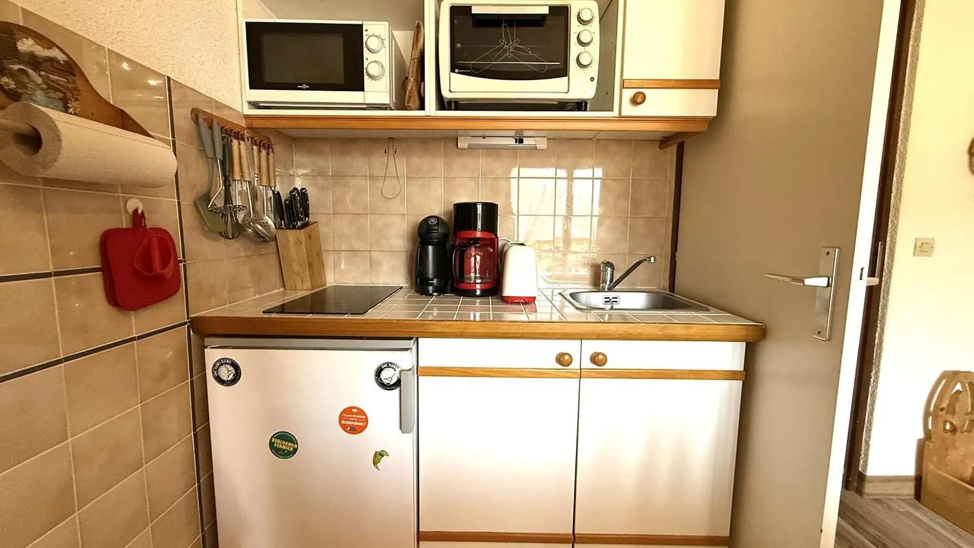 Apartment Appartement Skis Aux Pieds Avec Balcon, Parking Et Casier A Ski A Praz-Sur-Arly - Fr-1-603-54